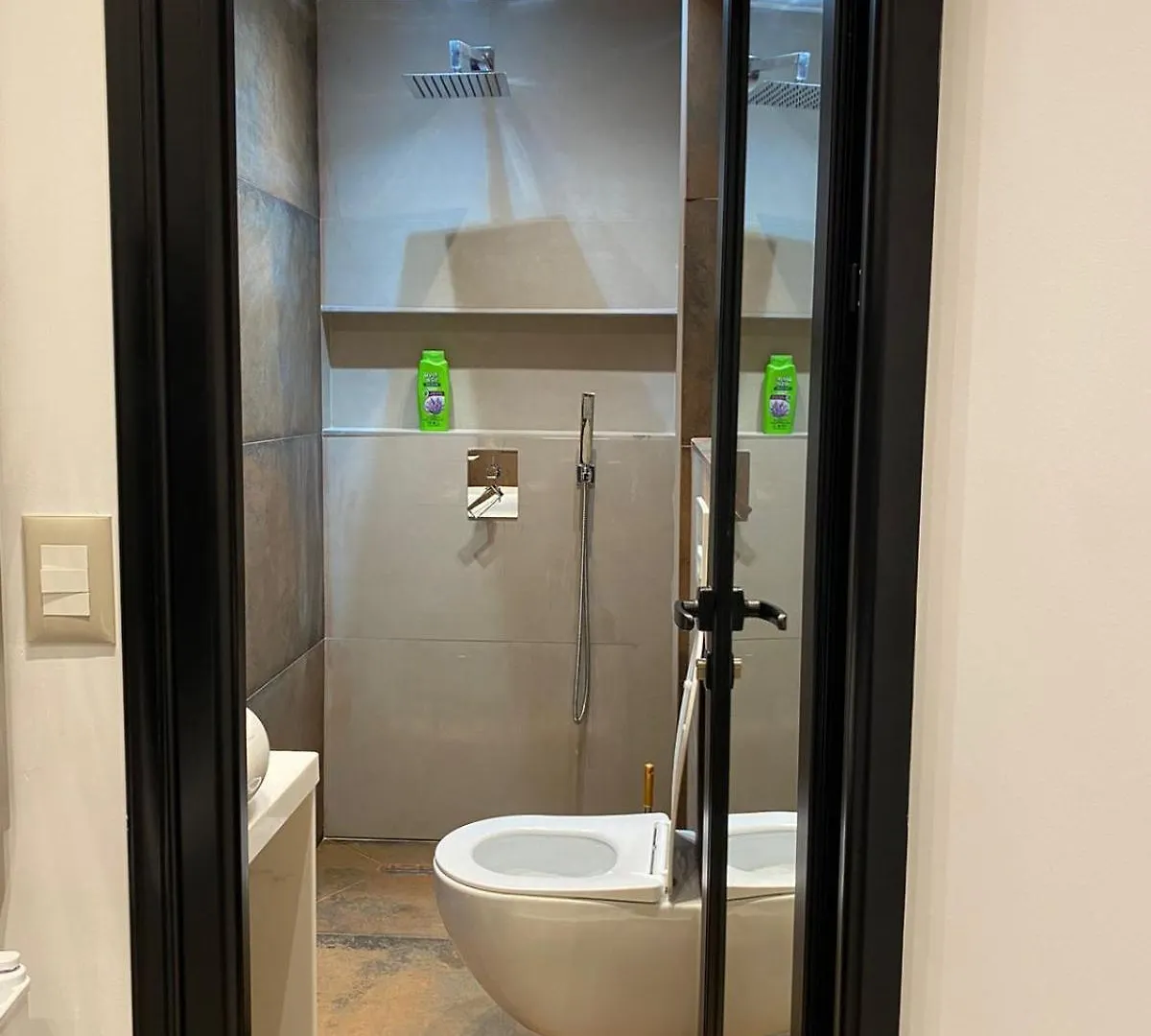 טיראנה Main Apartment 3 אלבניה